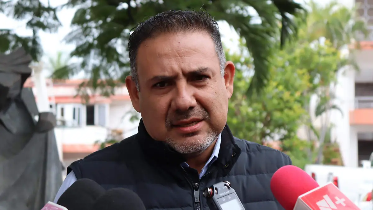 josué-larios-morales