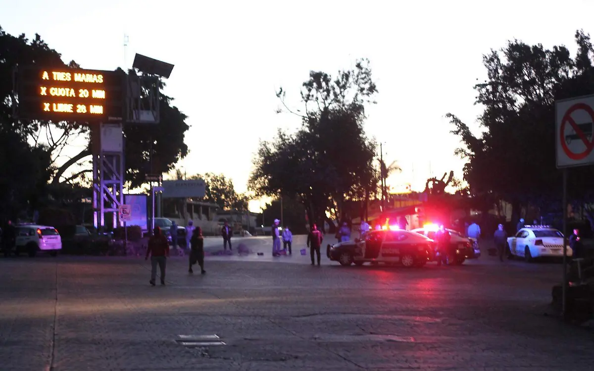 policía-vial-bloqueos-cuernavaca