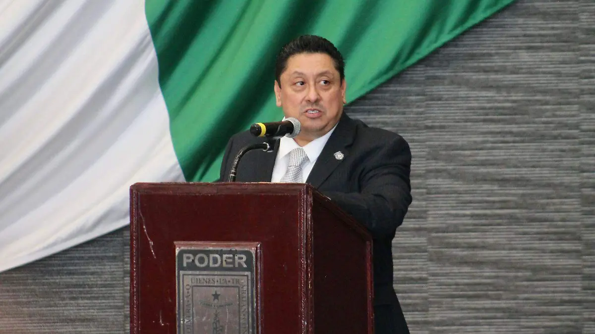 fiscal-de-morelos-uriel-carmona-comparese-ante-el-pleno-del-congreso