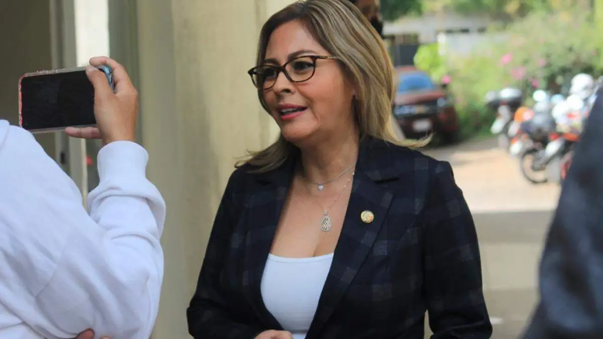 senadora-lucía-mez-guzman-agus