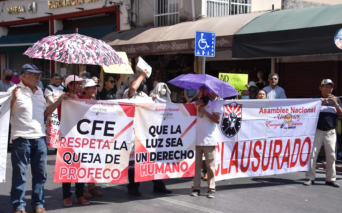 protesta-en-contra-de-profeco-y-cfe