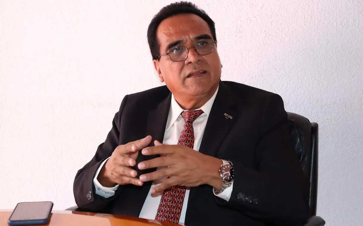 roberto-coranguez-esquivel-1