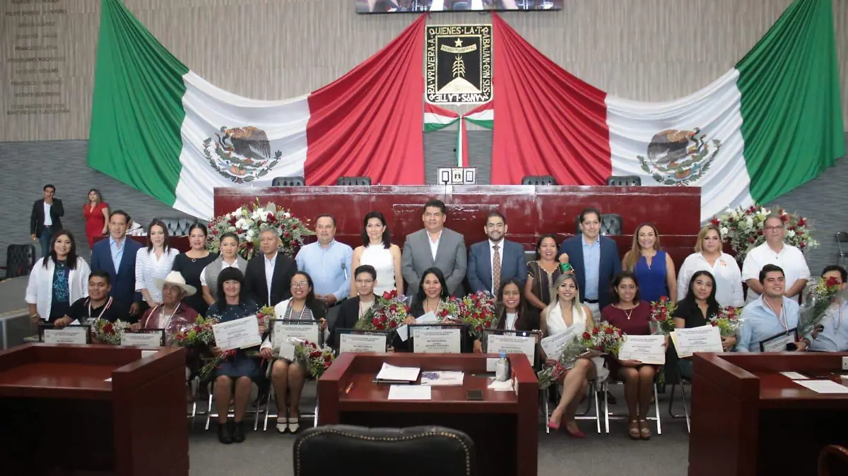 jóvenes-emprendedores-congreso-cortesía