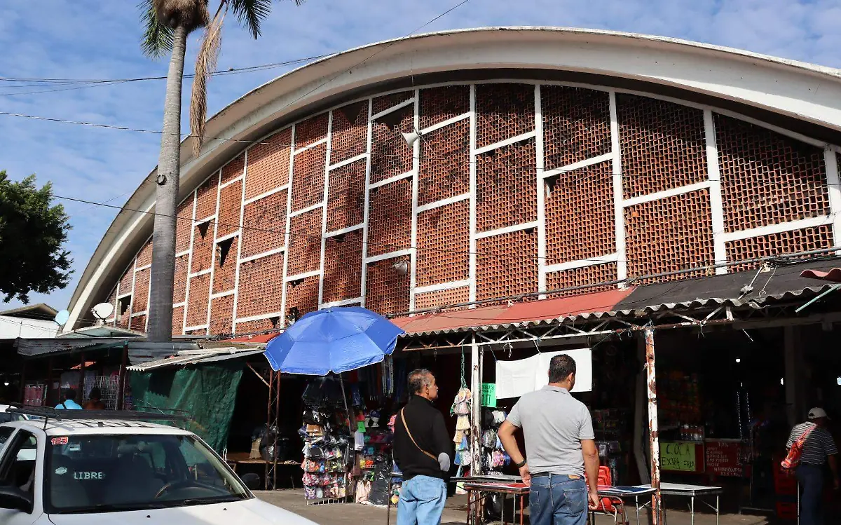 mercado-adolfo-lopez-mateos-1