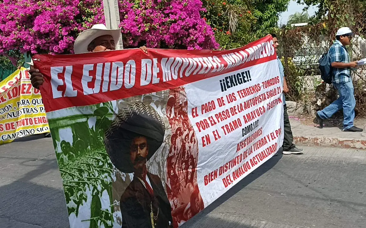 marcha-integrantes-del-movimiento-campesino-siglo-xxi