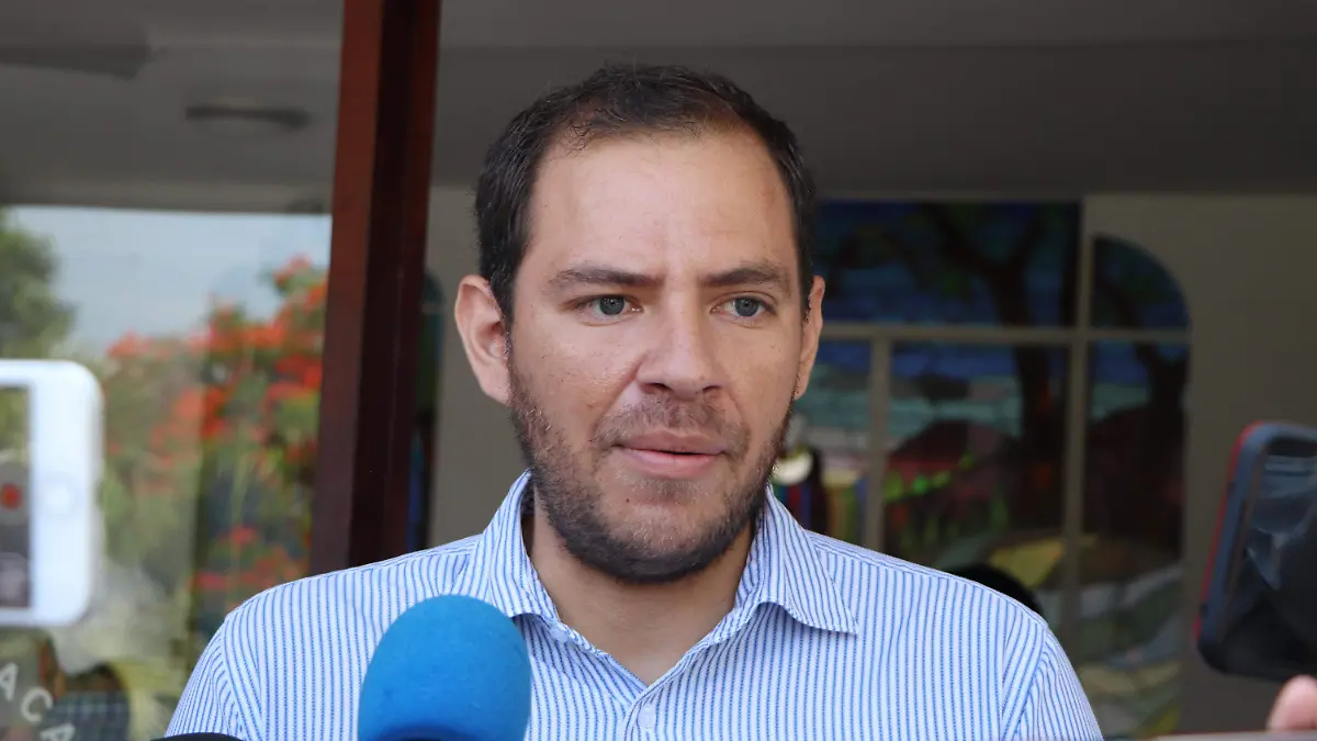 Israel-Yúdico-Herrera-froylan