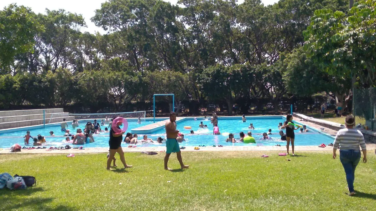 balnearios-semana-santa-morelos-calor-jessica