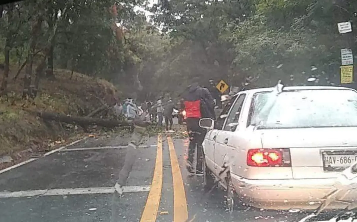 accidente-moto-mexico-cuernavaca