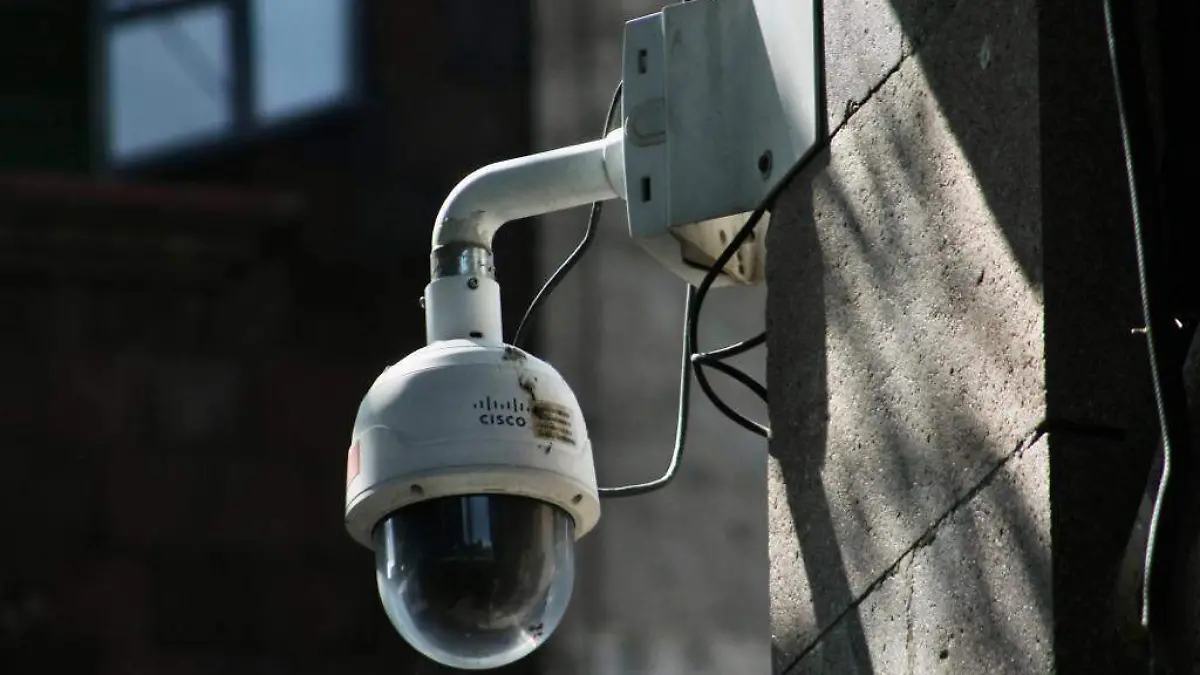 camara-de-videovigilancia