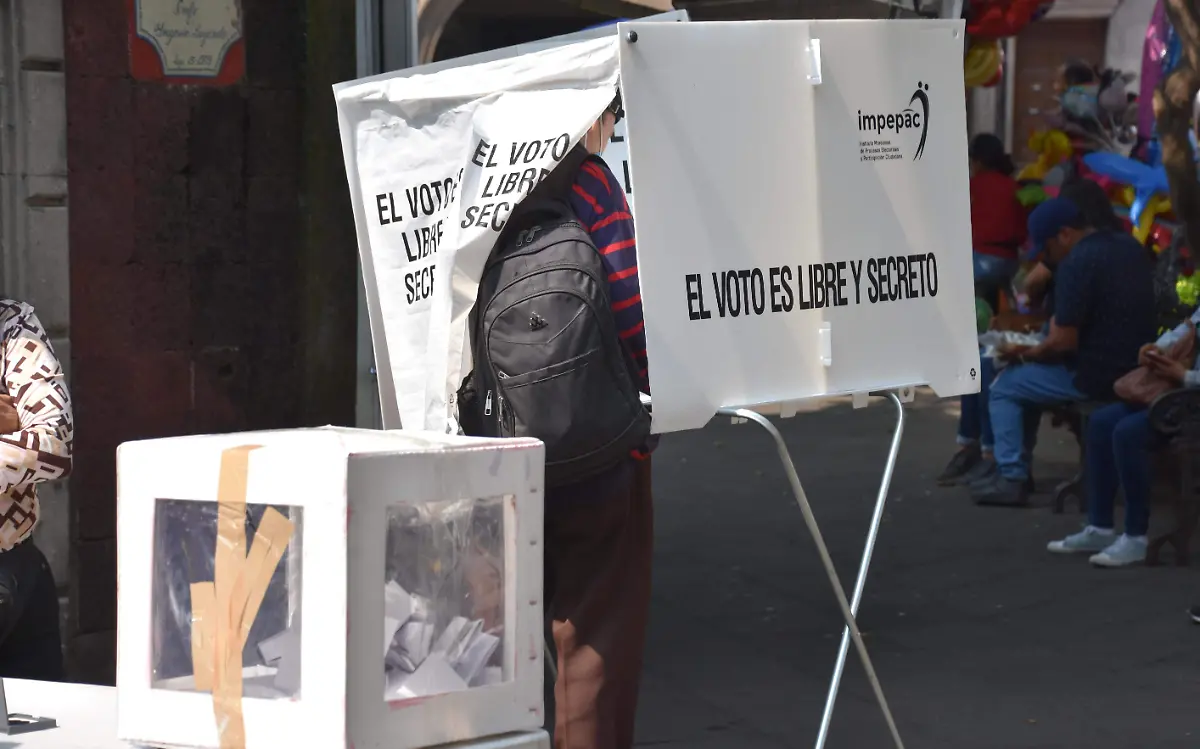 elecciones-urna-de-voto