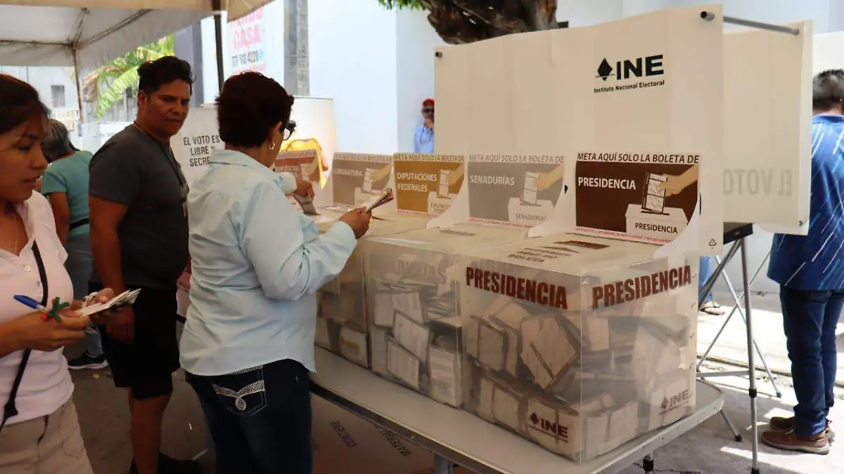 elecciones-2024-voto-urnas