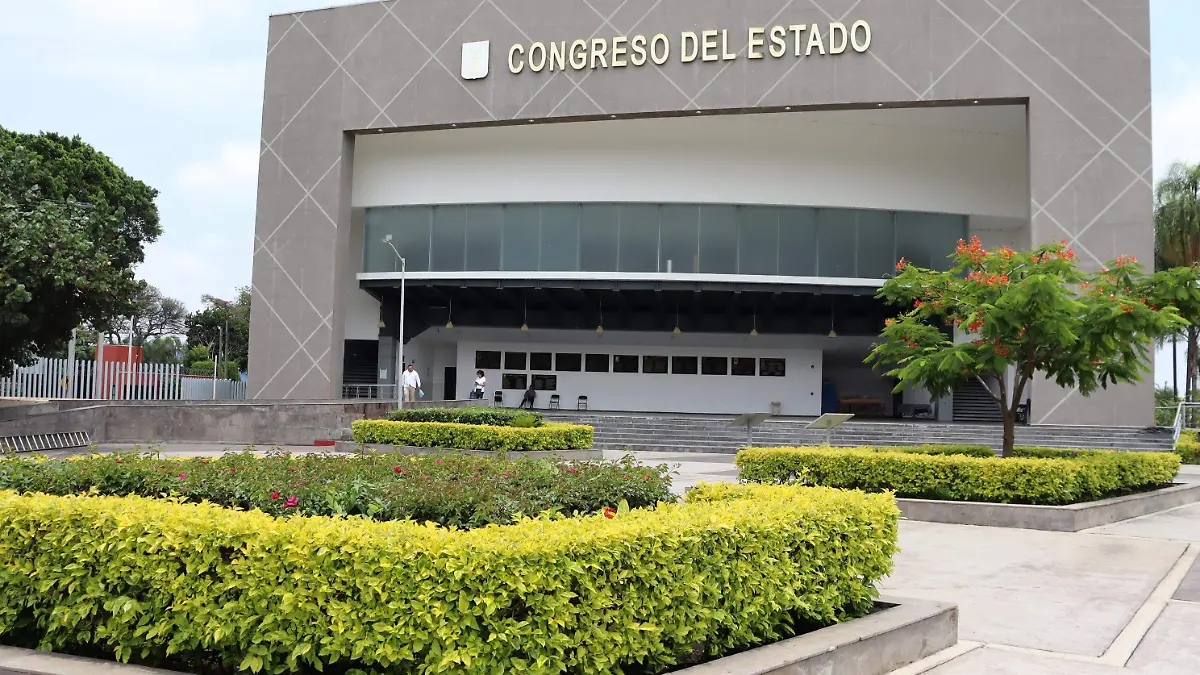 congreso-tribunal3-luis-flores