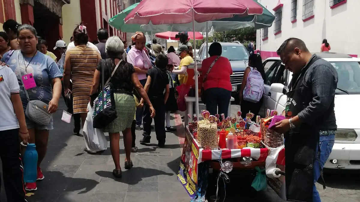 regular-puestos1-luis-flores