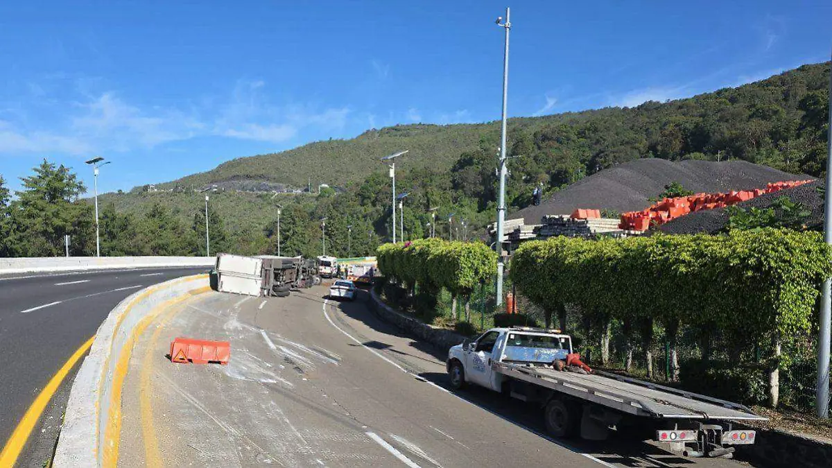 accidente-la-pera-mexico-cuernavaca-julio22