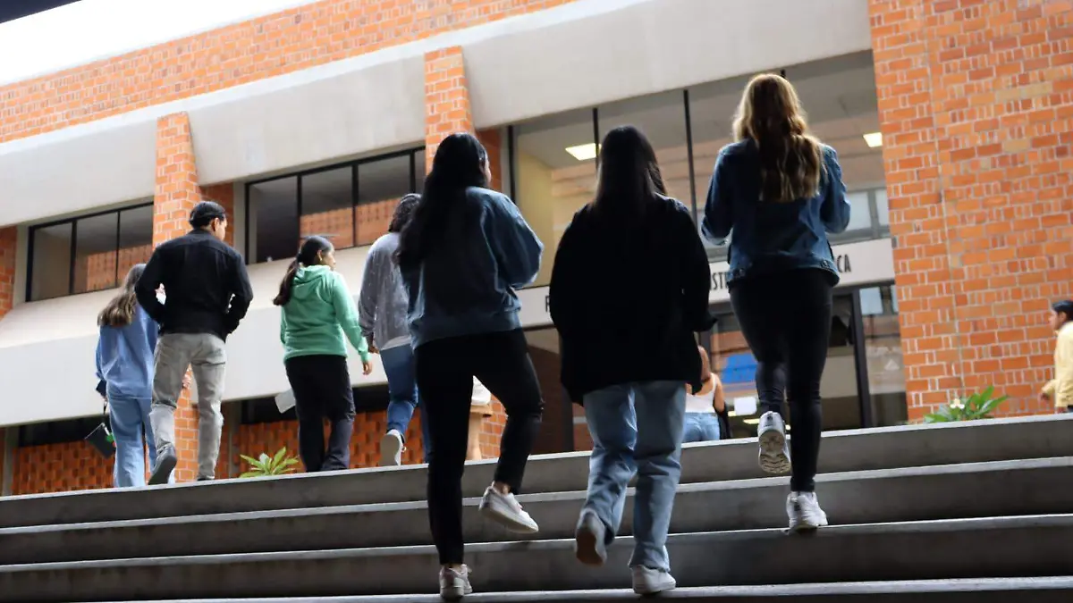 clases-uaem2-luis-flores