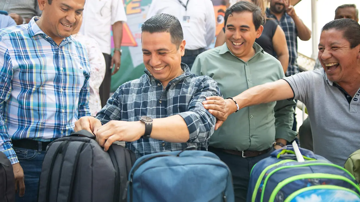 Jiutepec anuncia programa Jiutepec te pone la mochila