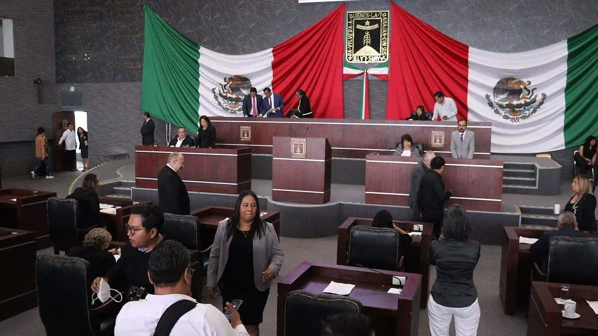 congreso-contragraco2-luis-flores