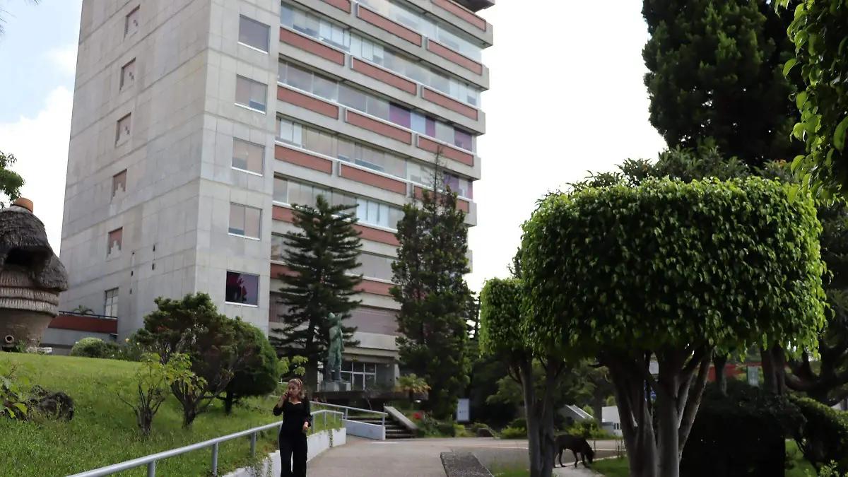 universidad-campus1-luis-flores