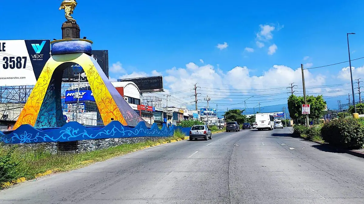 tráfico-en-bulevar-Cuauhnáhuac-Jiutepec