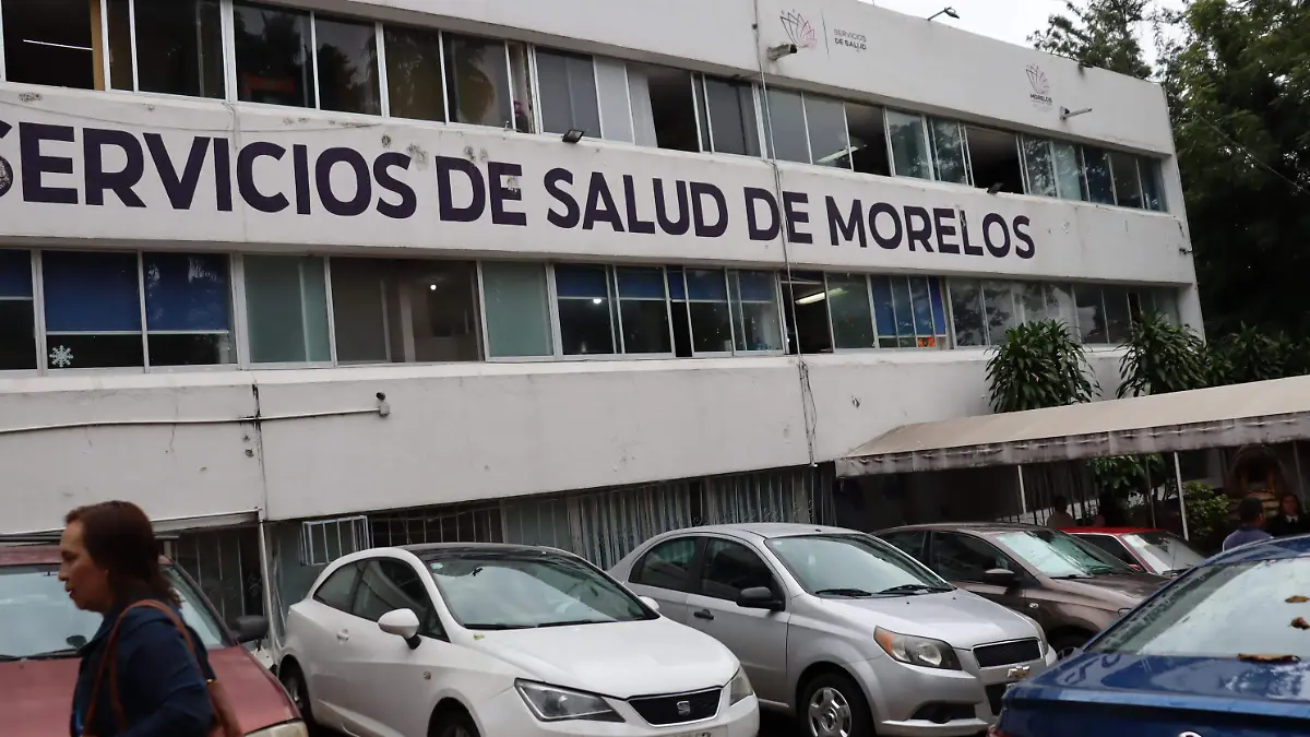 Servicios de Salud Morelos, fachada del edificio ubicado en Callejón Borda, Cuernavaca