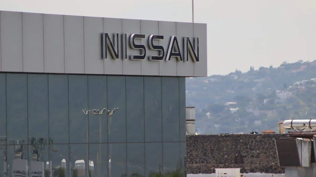 nissan-hueco1-luis-flores