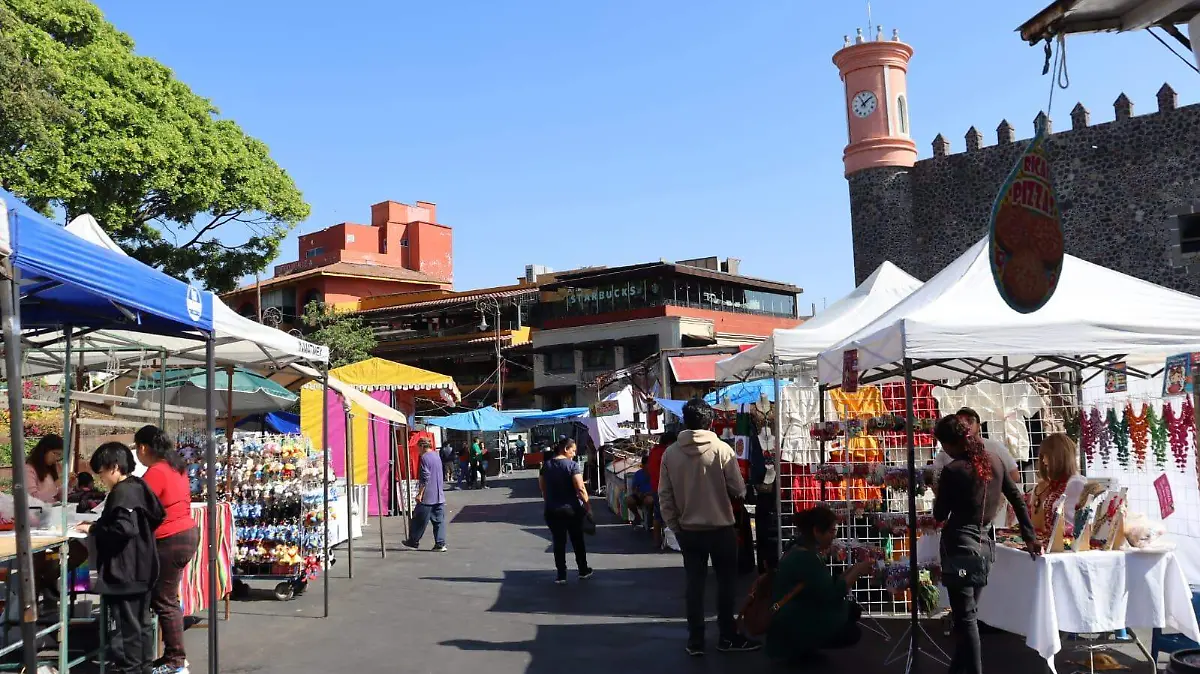 comerciantes-seinstalan2-luis-flores