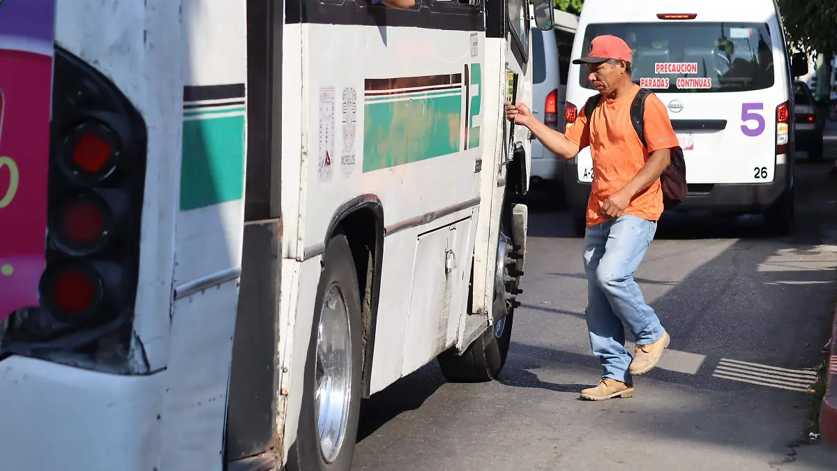 liderestransporte-supendenmoviliazacion2-luis-flores