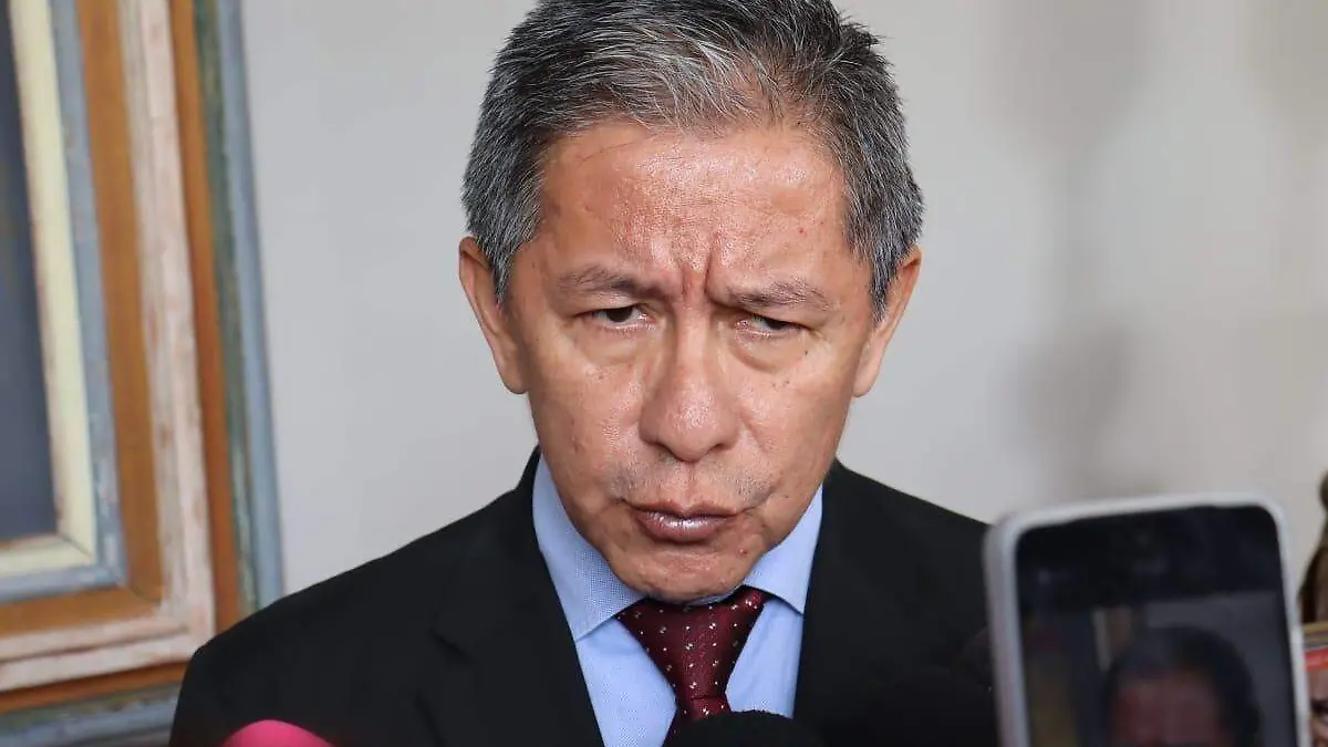 hertino-sigueoperando1-luis-flores