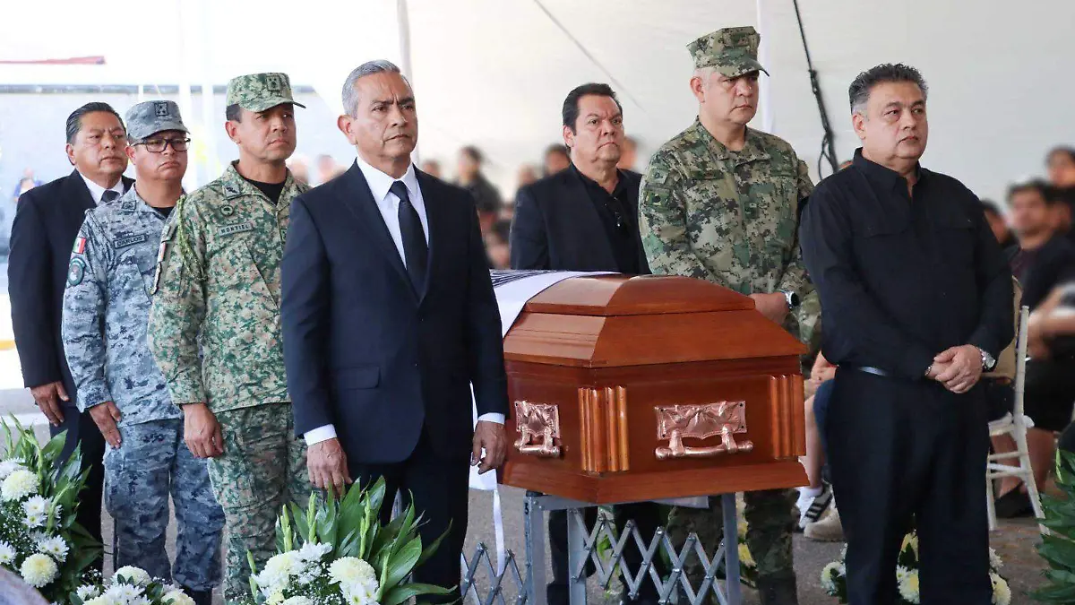 Homenaje a agente asesinado en Jiutepec