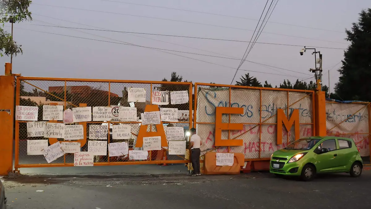 violencia-uaem2-luis-flores