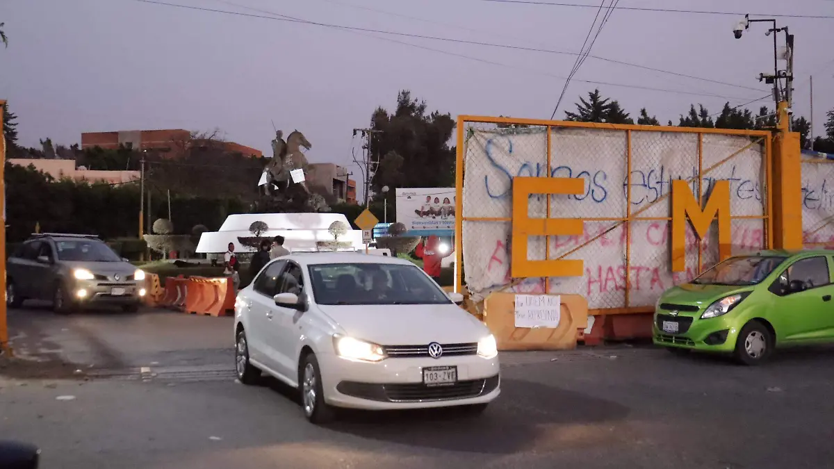 abarca-auem2-luis-flores