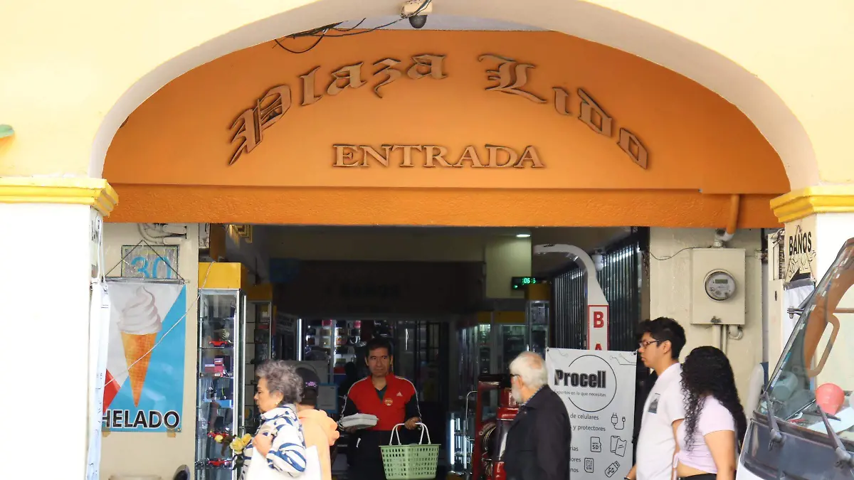 alcalde-plazalido1-luis flores