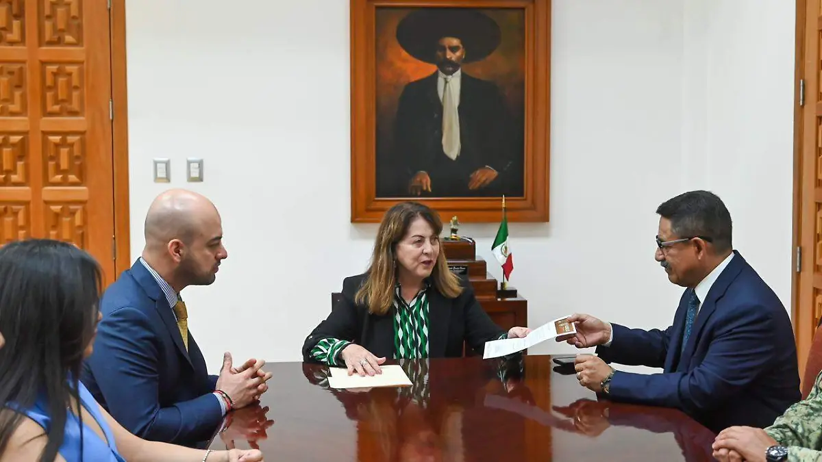 josé-luis-bucio-gobernadora