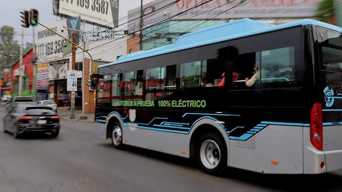 autobus-100%electrico4-luis-flores