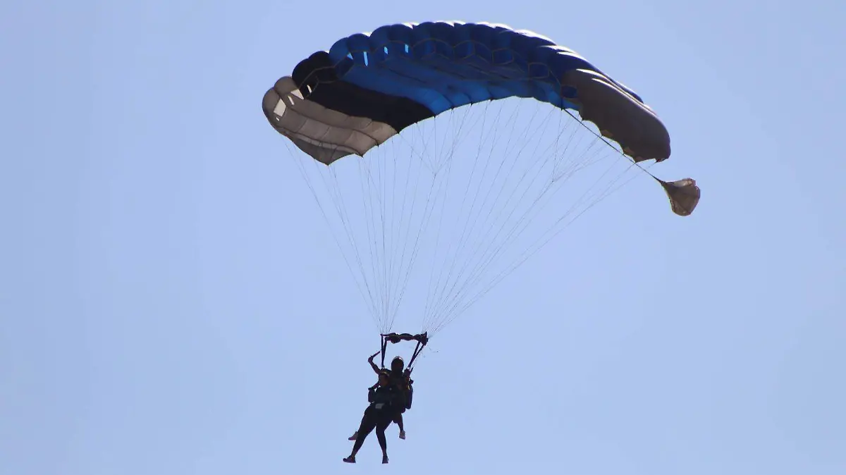 Paracaidismo-Morelos-Foto Luis Flores (9) (1)