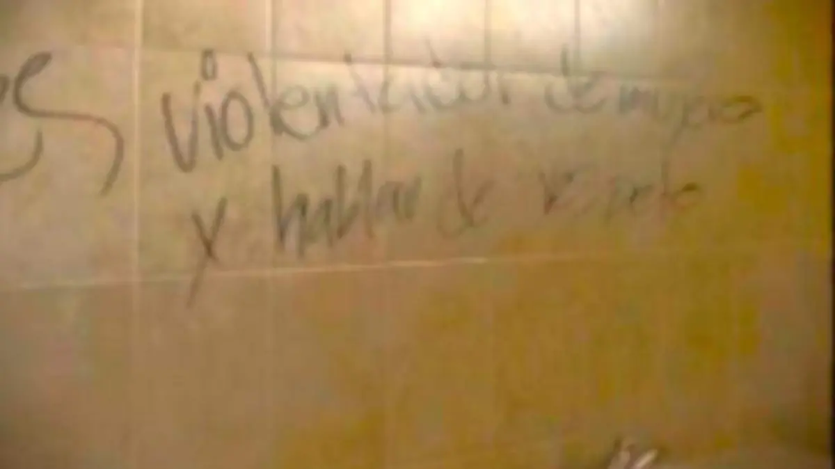 mensajes-baños-estudiantes