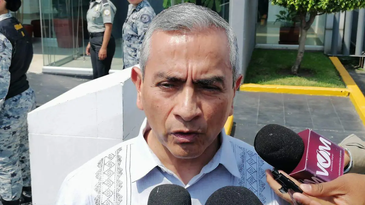 blumenkron-cuauhtemocblanco1-luis-flores