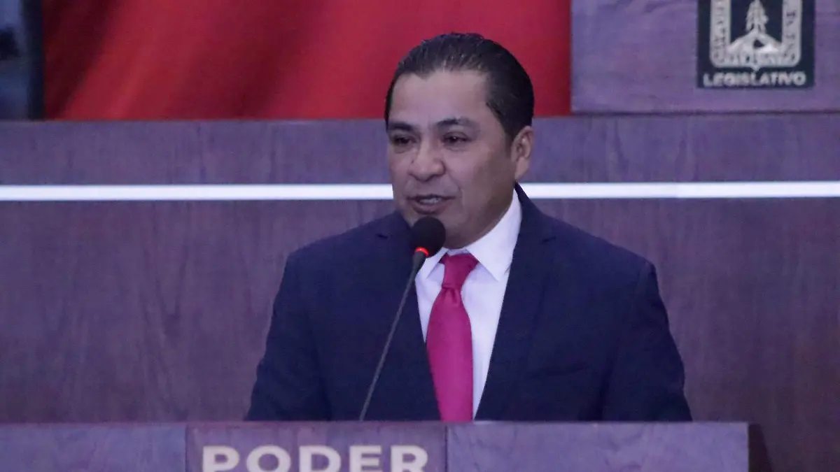 iniciativa-jesusotelo1-luis-flores