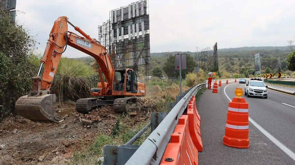 Obras-distribuidor-vial-UAEM (1)