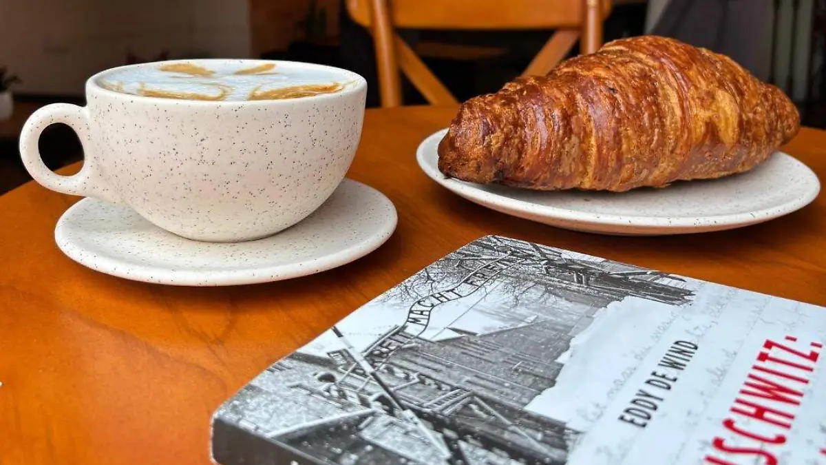 #CasaKafen, un Bistró Café escondido en #Cuernavaca.📍 Juan Ruiz de Alarcón 13, local 5, Cuernav