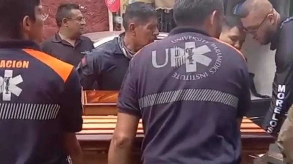 Paramedico-flores-magón