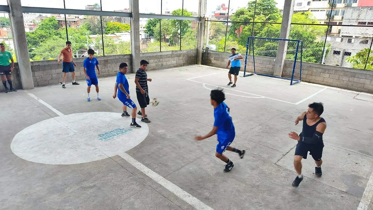 inauguracionmundialito-mercadoALM2-luis-flores
