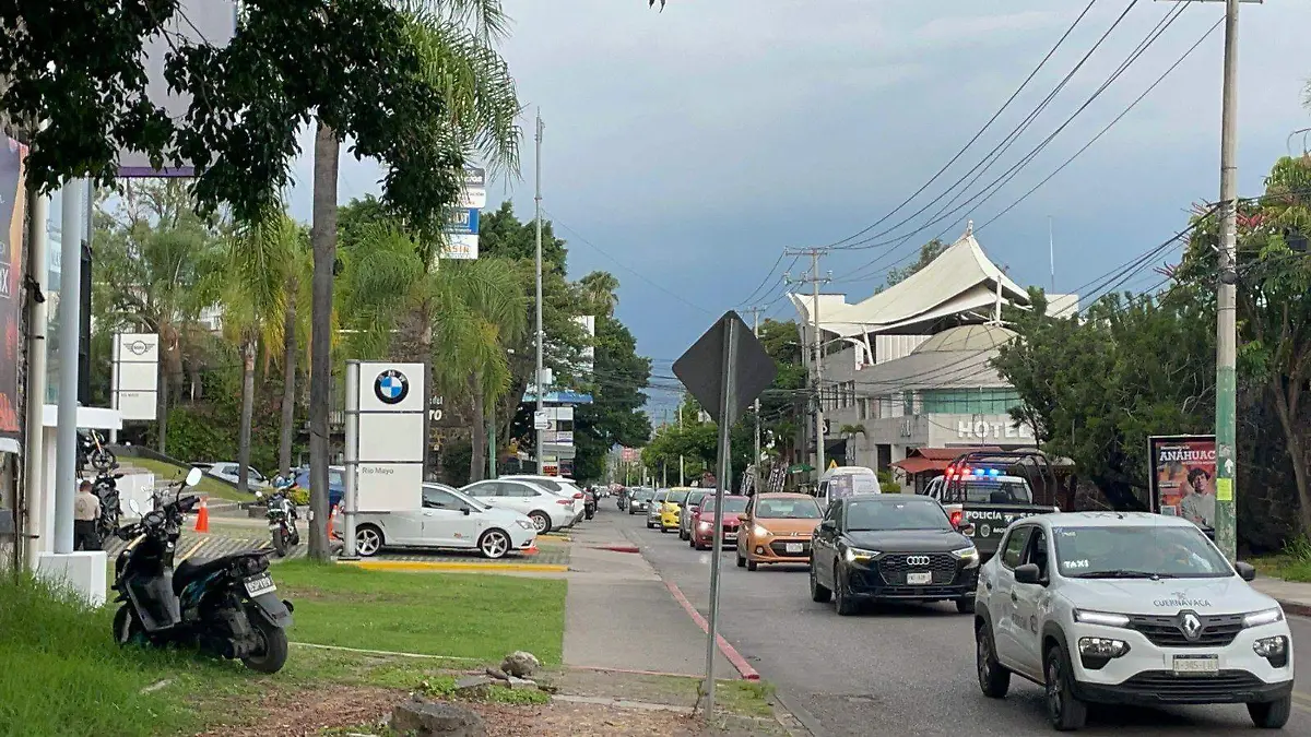 Asalto-agencia-automotriz-Río-Mayo