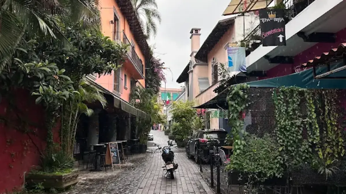Plazuelas-Plaza-del-Zacate