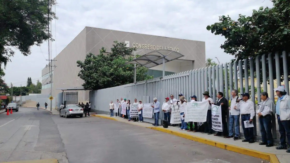 cfe-protesta