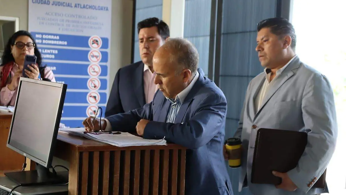 abogado-defensor-exdirector-pemex