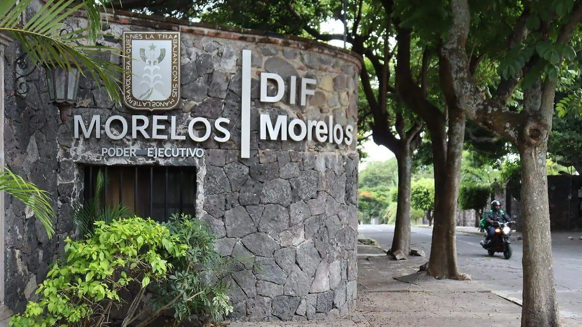 oficinas-DIF-estatal-Morelos-fachada (2)