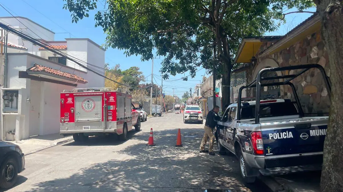 colonia-granjas-cuernavaca-explosion-pipa