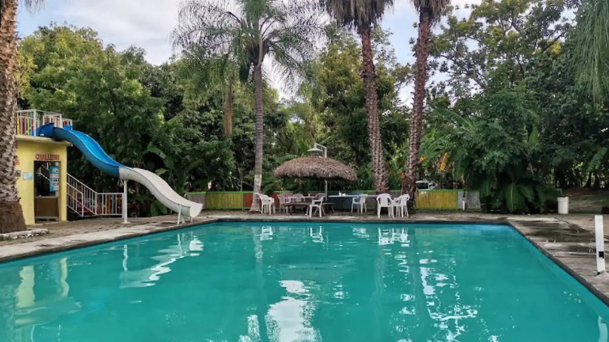 Balneario-El-posito-Coatlán-del-Río