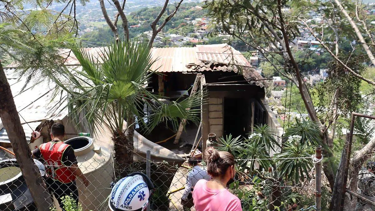 Incendio-vivienda-Jiutepec-deflagración-gas